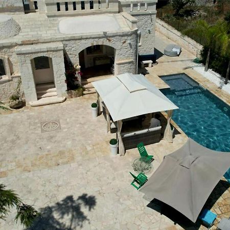 Villa Brachychiton オストゥーニ エクステリア 写真