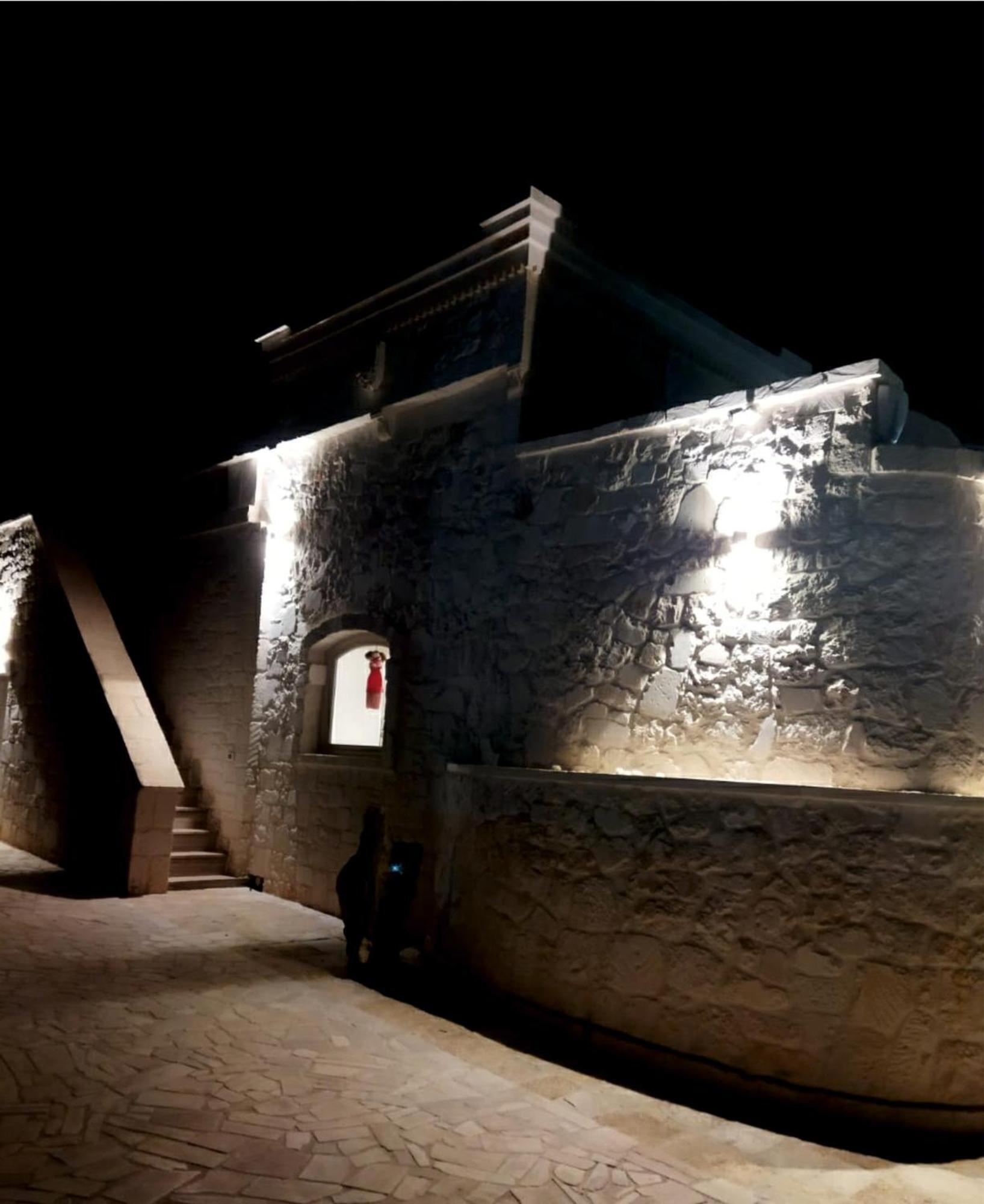 Villa Brachychiton オストゥーニ エクステリア 写真