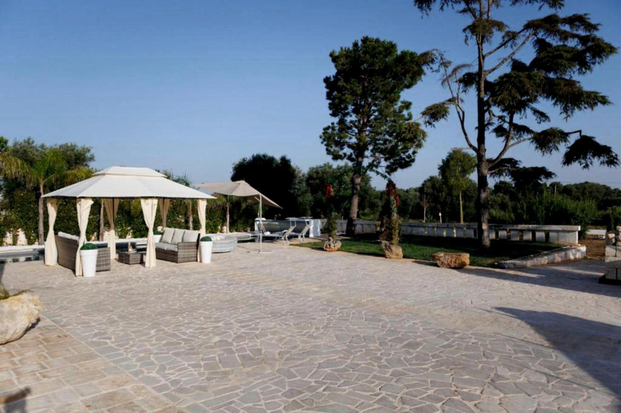 Villa Brachychiton オストゥーニ エクステリア 写真