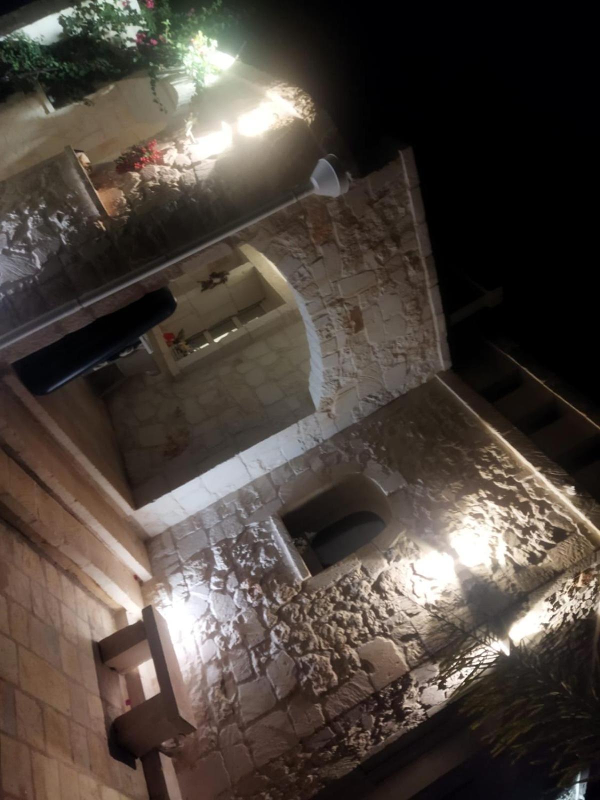 Villa Brachychiton オストゥーニ エクステリア 写真